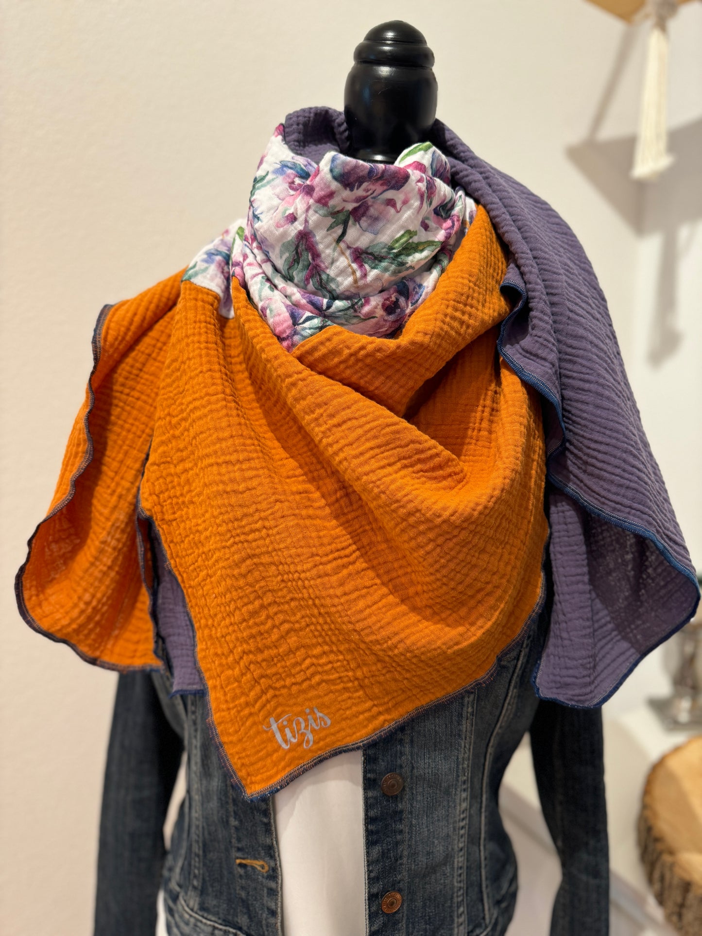Musselin Halstuch lila-orange-blumen