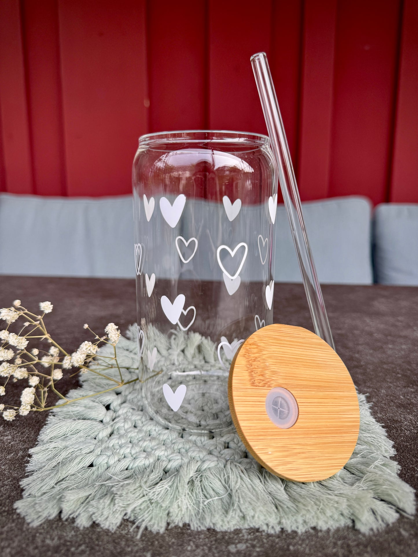 Trinkglas „kleine Herzen" weiss