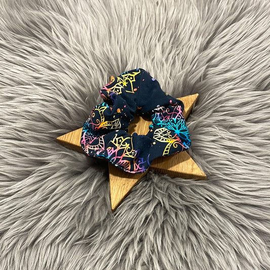 Bunti-Ornamänt