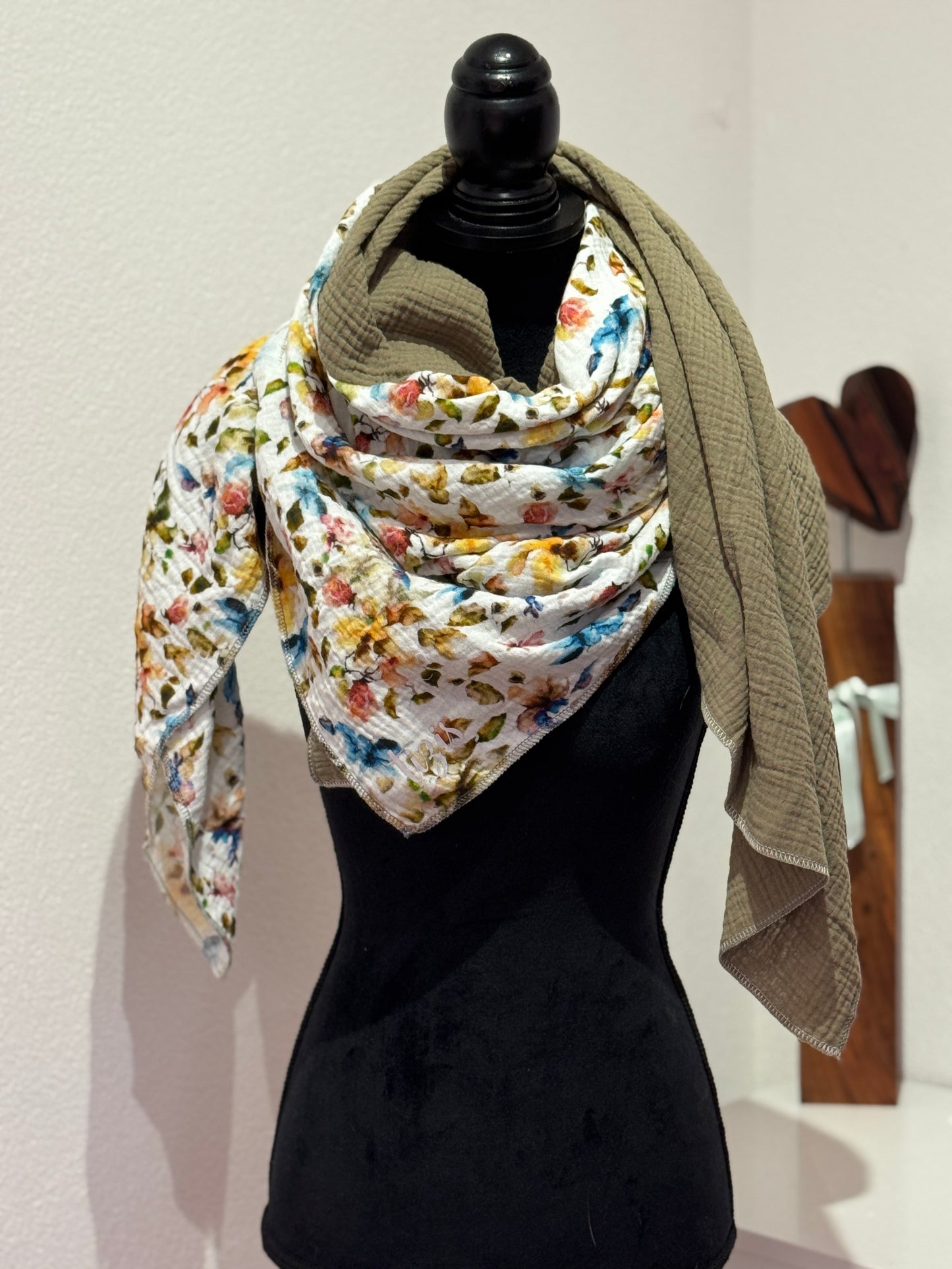 Musselin Halstuch - Bunti Blüätä/grüän