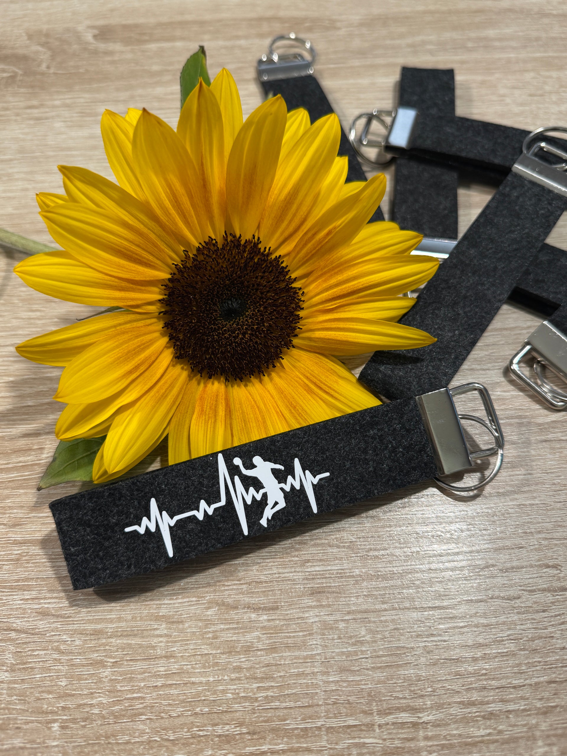 Filz-Schlüsselanhänger-Handball Herzschlag – tizis